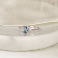 0.86ct Ready to Ship Maddy 14kt White Gold Blue Ash Grey Sapphire Diamond Dainty Oval Cluster 3 Stone Ring,Rosados Box