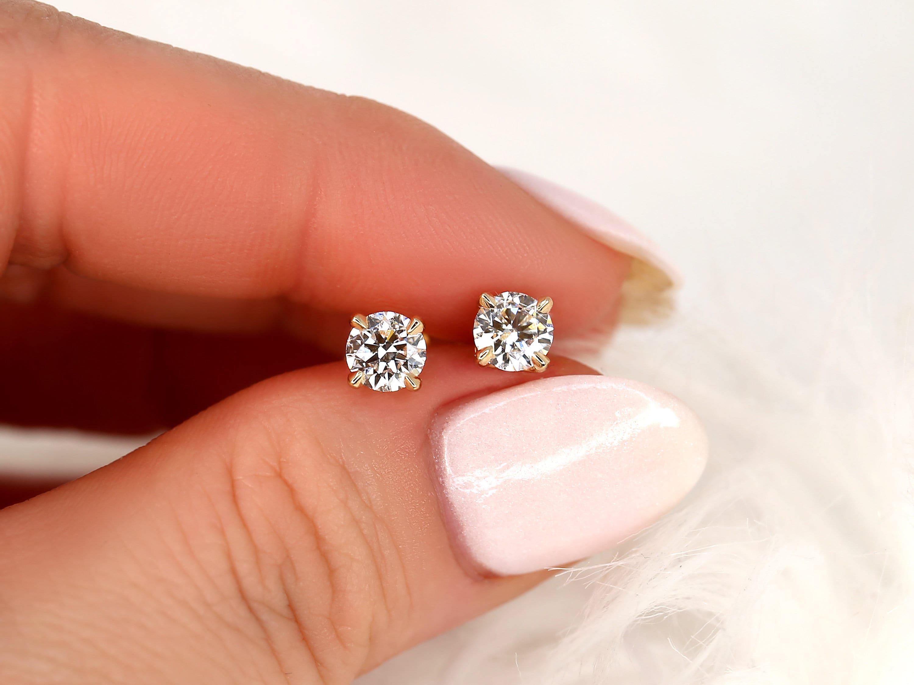 1ct Donna 14kt Gold Diamond Stud Earrings