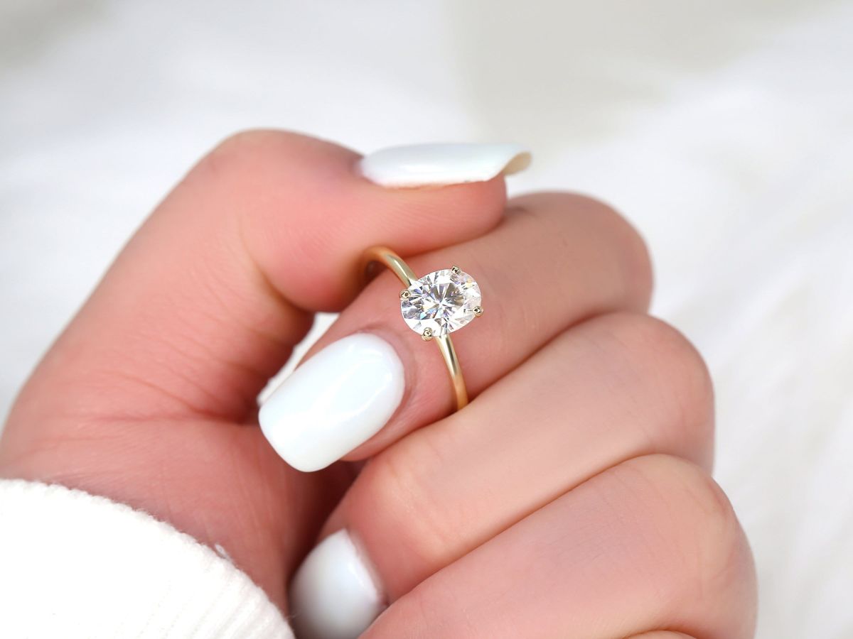 Dainty Engagement Rings: Do's and Don'ts | Krikawa Custom Jewelers