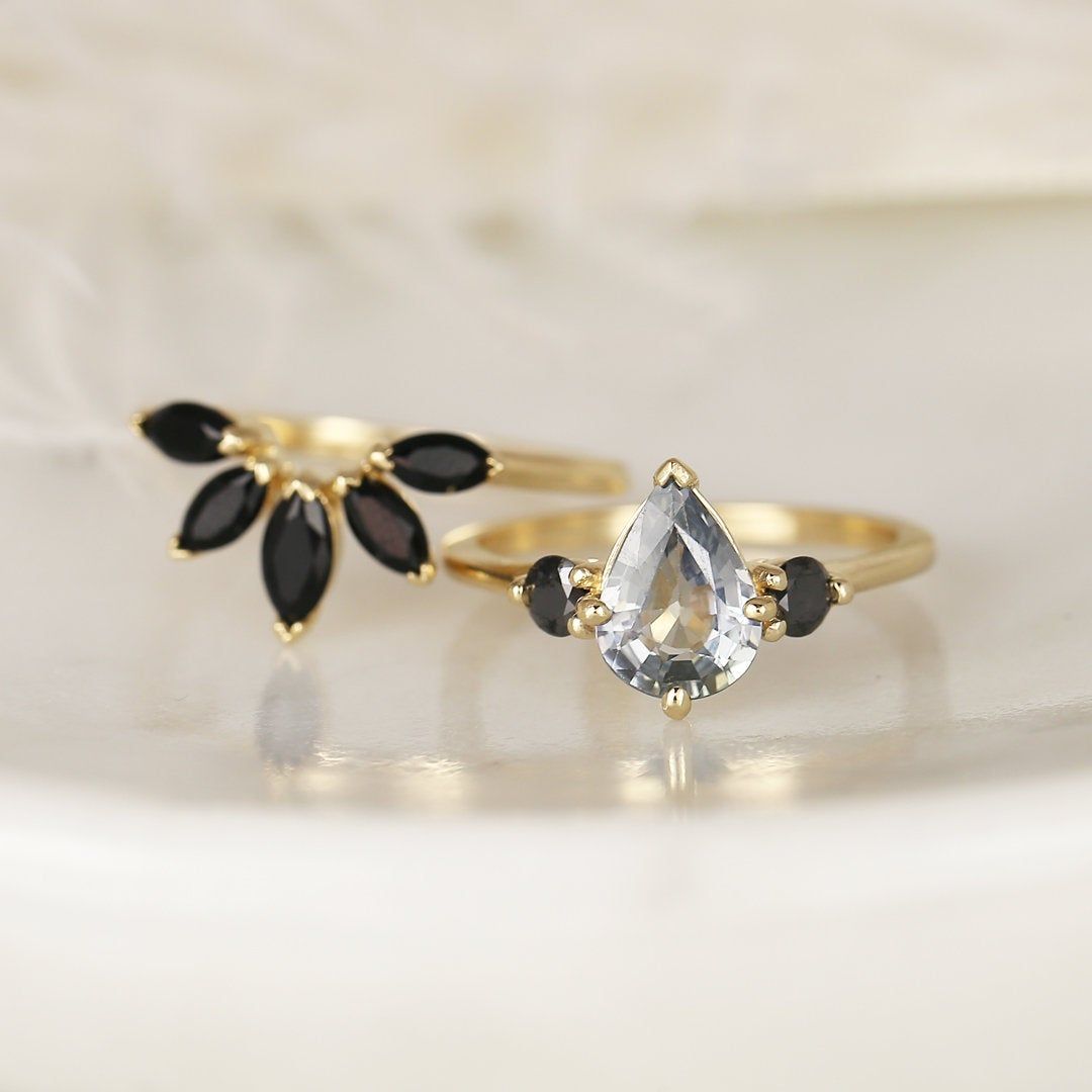 1.58ct Ready to Ship Petite Greta 14kt Gold Cornflower Blue Sapphire Black Diamond Pear Round 3 Stone Dainty Engagement Ring,Rosados Box