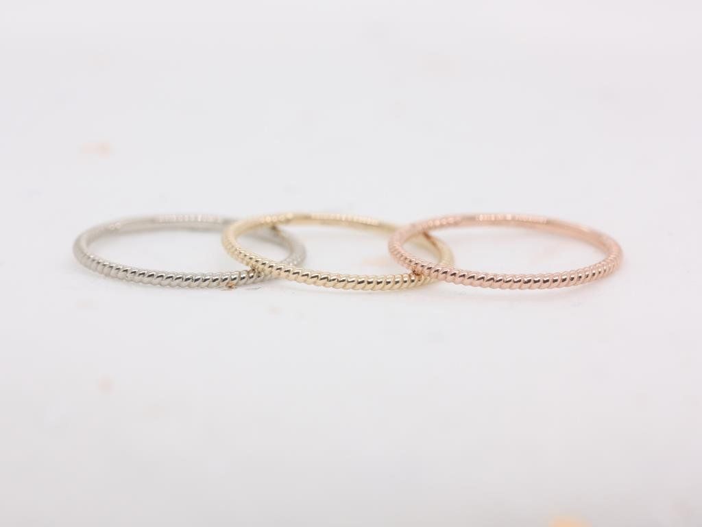 Rosados Box Ultra Petite Barbee 14kt Gold Plain Dainty Twist Stacking Ring