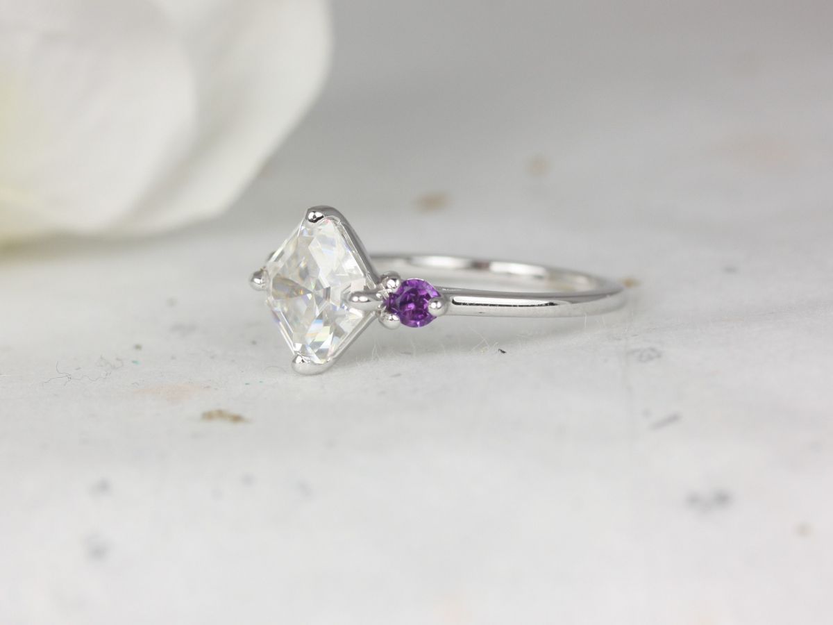 Rosados Box Maxine 8mm 2.20cts 14kt White Gold Forever One Moissanite Amethyst Round Dainty 3 Stone Asscher Engagement Ring