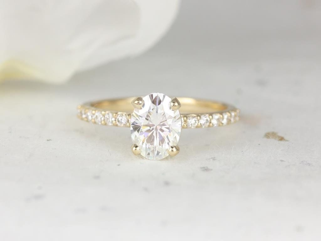 Rosados Box Sonia 8x6mm 14kt Gold Forever One Moissanite Diamonds Dainty Non-Cathedral Accent Oval Solitaire Engagement Ring