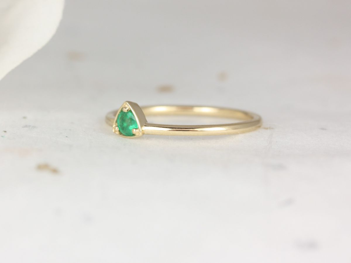 Rosados Box Ultra Petite Zelda 14kt Gold Green Emerald Dainty Triangle Trillion Minimalist Stacking Ring