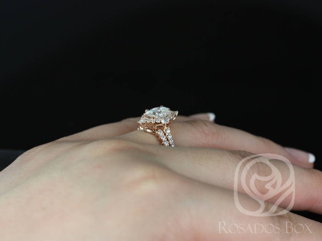 Rosados Box Jadis 8x6mm 14kt Rose Gold Oval Moissanite and Diamonds Star Halo Wedding Set