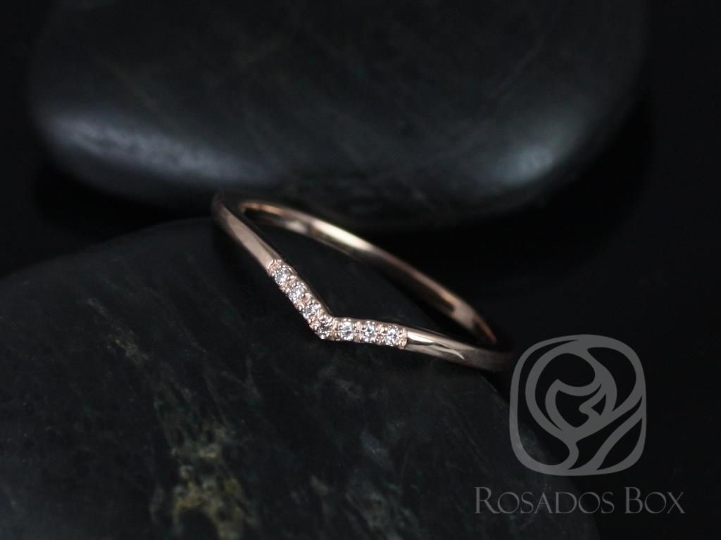 Momo 14kt Chevron Diamond V Ring by Rosados Box