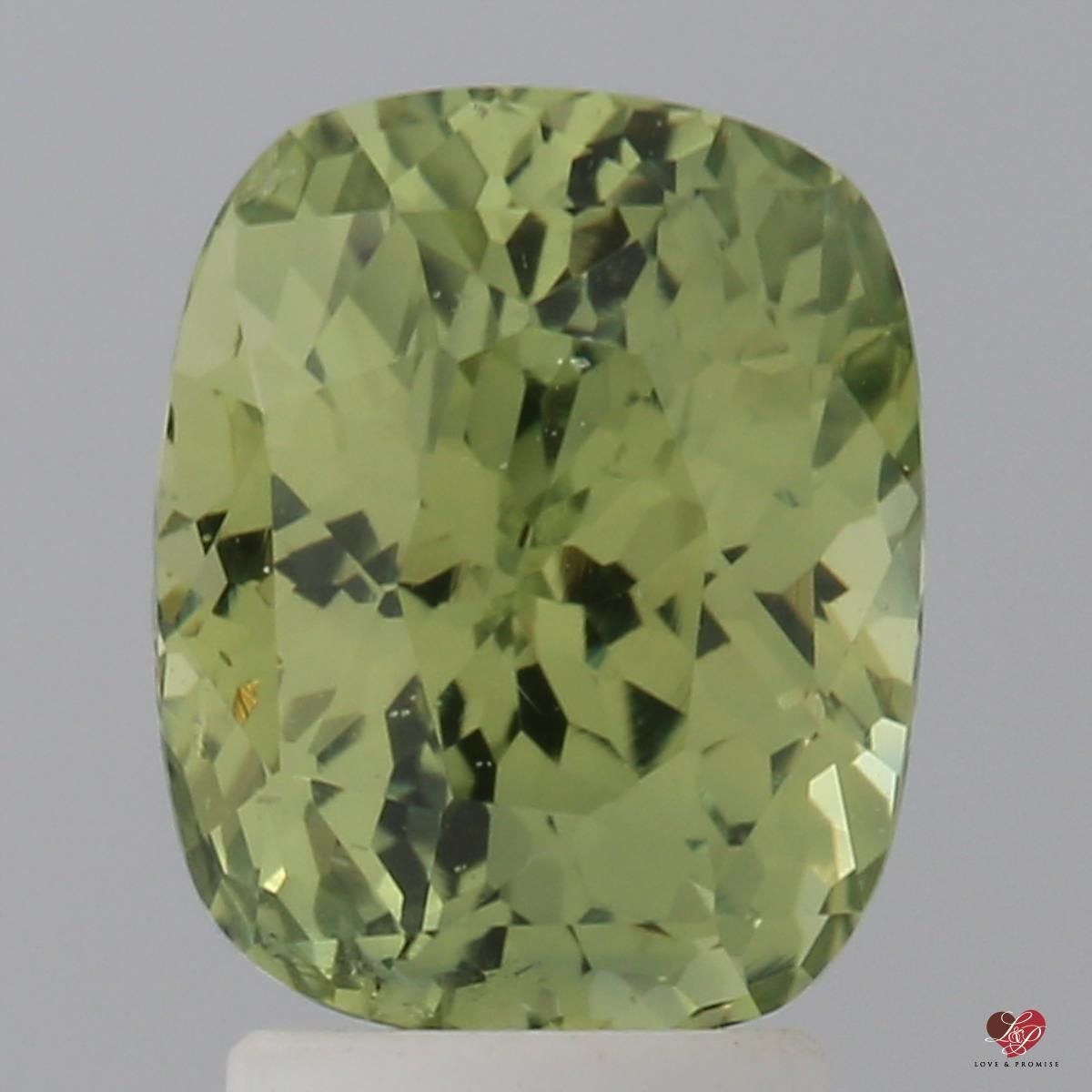 4.25cts Rectangle Cushion Honey Lime Champagne Sapphire