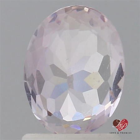 1.61cts Oval Light Peachy Blush Champagne Sapphire 