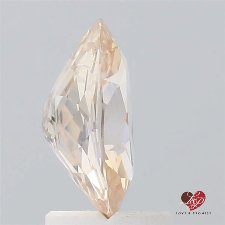 2.10cts Oval Light Peachy Blush Champagne Sapphire 